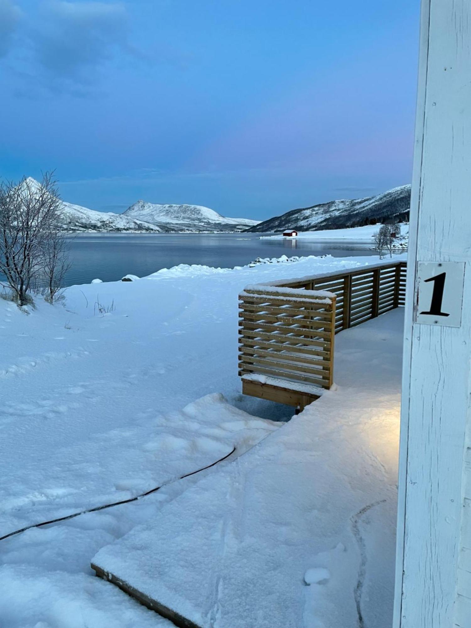 Camp Fjordbotn Hotel Galnslåtta Buitenkant foto