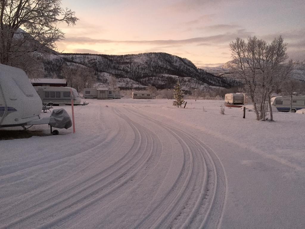 Camp Fjordbotn Hotel Galnslåtta Buitenkant foto